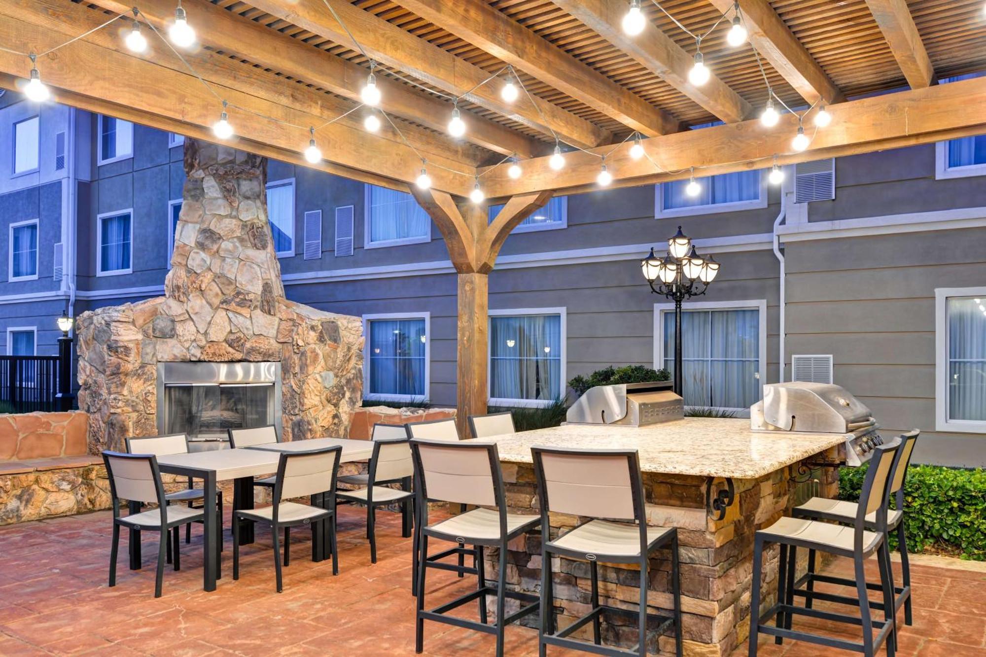 Homewood Suites By Hilton Amarillo Exterior photo